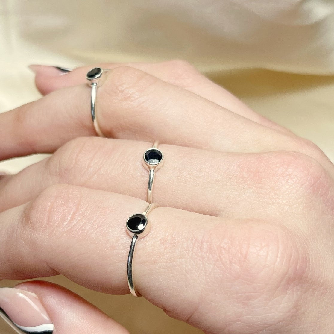 Sterling Silver Minimalist Black Onyx Ring