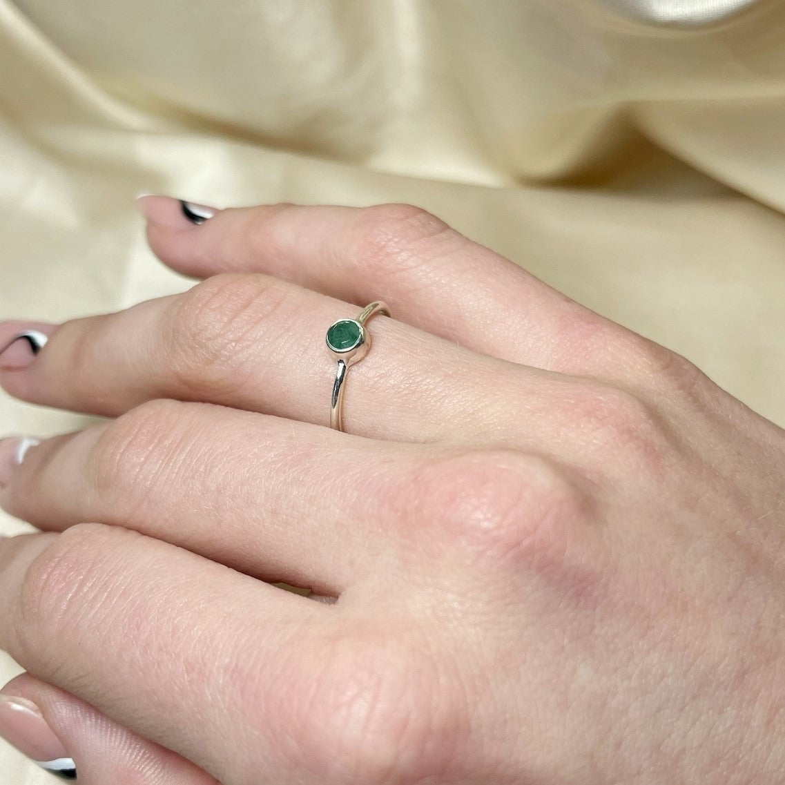 Sterling Silver Minimalist Green Beryl Ring