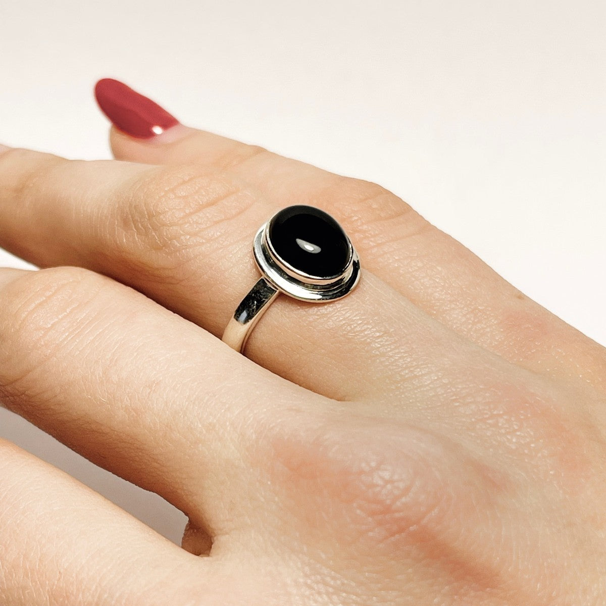 Sterling Silver Oval Black Onyx Ring