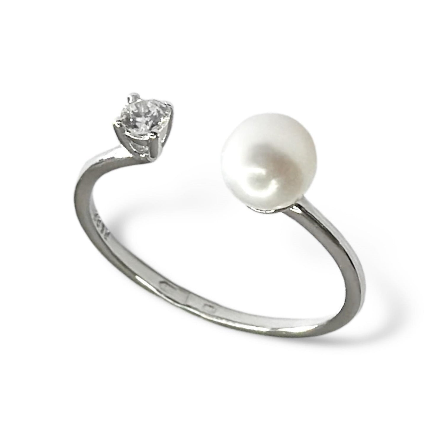 Sterling Silver Rhodium Plated Pearl & CZ Crystal Ring