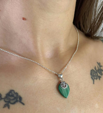 Sterling Silver Malachite Pendant Necklace