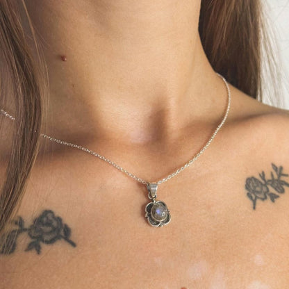 Sterling Silver Labradorite Flower Pendant Necklace